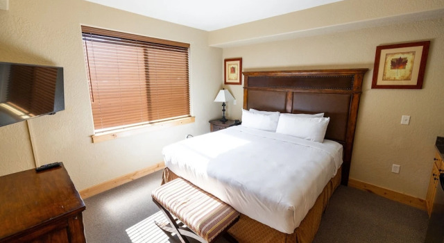 Silverado Lodge - 1 BR Suite, King Bed & Pool View by RedAwning, Забронировать Апартаменты/квартира Апартаменты Парк-Сити, рядом с Полет над каньонами, Апартаменты/квартира