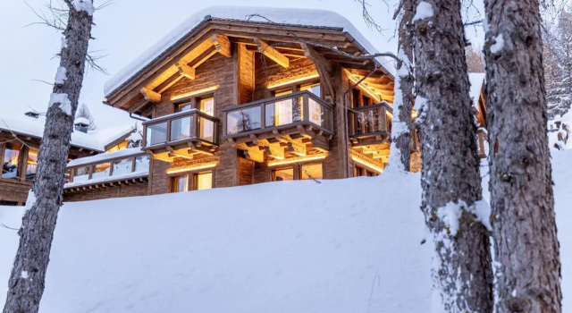 Chalet Imbosc'che - 5 Beautiful Rooms in Charming B&B, Book Chalet Villaer i Livigno, Villa