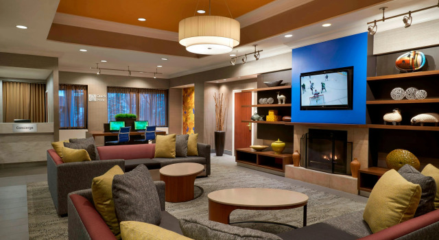 Courtyard by Marriott Downtown Toronto