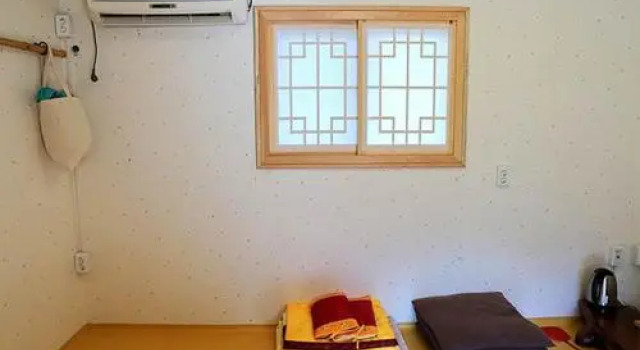 Mansongjeong, Забронировать Отель Отели провинции Кёнсан-Пукто с парковкой, Парковка