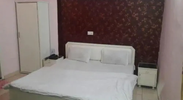 Hotel K C Classic, Book Hotel Amritsar Punjab