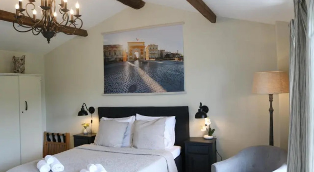Chambres d'Hôtes des Gens Heureux, Rezerwuj Hotel Hotele w Cévennes z basenem, Basen