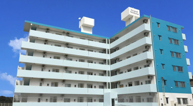 Condominium Resort Nago Grand Sedona, Забронировать Курортный отель Наго Север, рядом с Парк аттракционов Okinawa Fruits Land