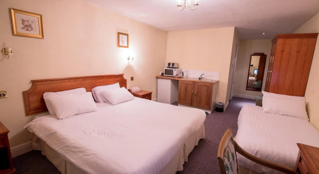 Harefield Manor Hotel, Забронировать Отель Отели Англии 3 звезды, 3*