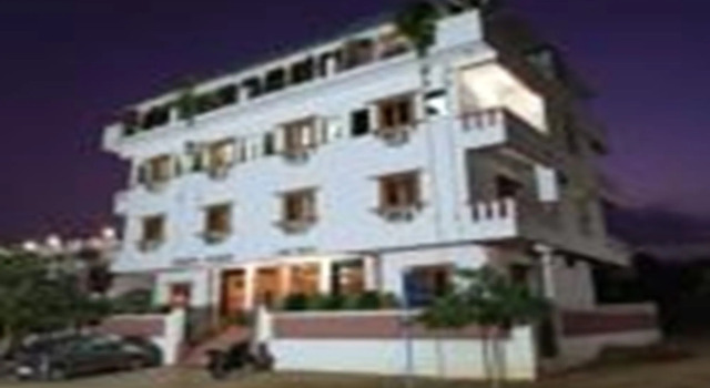 Hotel Teerth Palace, Забронировать Отель Отели штата Раджастхана с завтраком, Завтраки