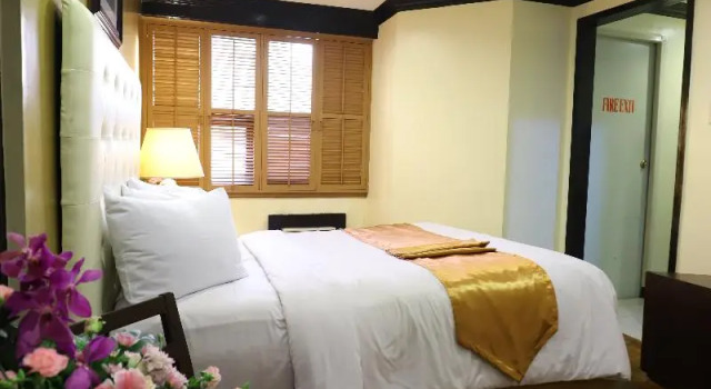 Двухместный номер Standard Lourdes Family Suites Makati powered by Cocotel