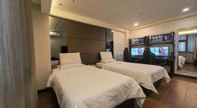 Shenzhen Futian Huaqiang South Feiyuan Hotel, Rezerwuj Hotel Hotele w Shenzhen z parkingiem, Parking