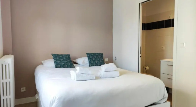 LE FOUCAULD-GoodCaen, Réserver Hôtel Hôtels pas chers à Normandie