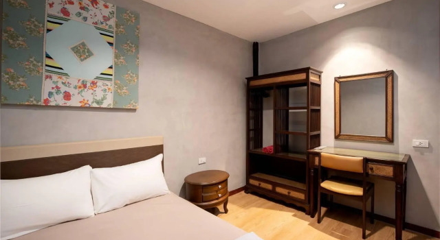 Люкс Buri Hostel Bangkok