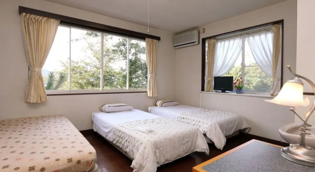 Номер Standard Pension Alhambra