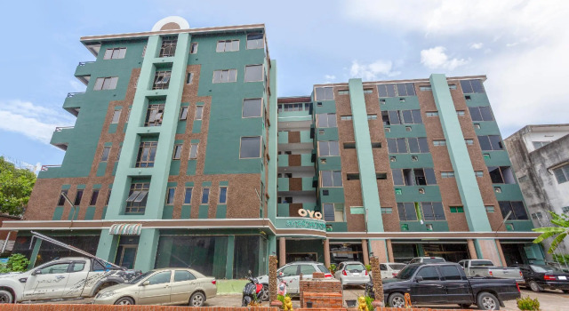 OYO 990 Siam Lanna Grand Hotel Chiangmai