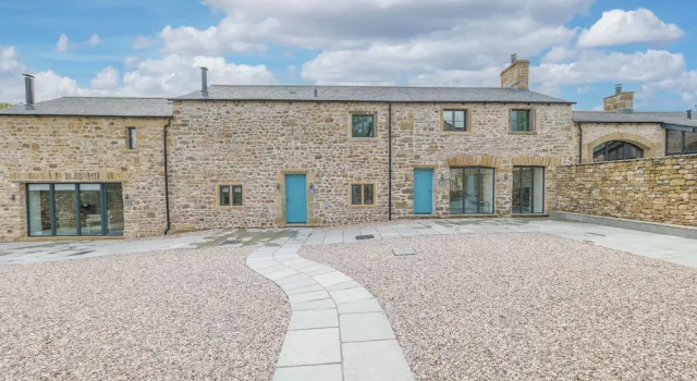 No 1 The Coach House