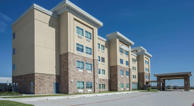 La Quinta Inn & Suites by Wyndham Kingsville