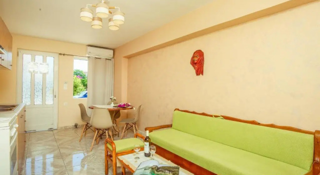 Limonero New City Apartment 1 with Private Parking, Забронировать Апартаменты/квартира Лефкада 
