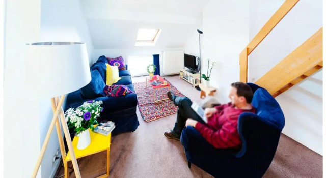 Апартаменты B&B Place Jourdan