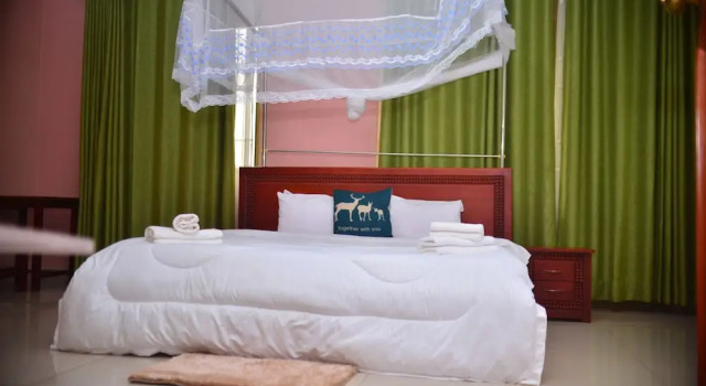 Двухместный номер Standard c 1 комнатой Elgon Palace hotel mbale