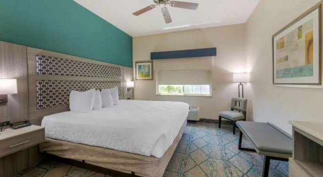 Номер Standard Best Western Plus Wasco Inn & Suites