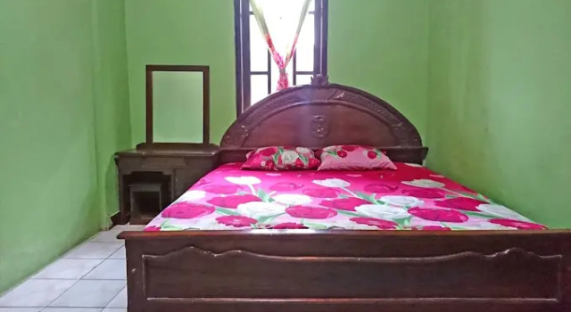 Umi Inn Bell by Oyo Rooms