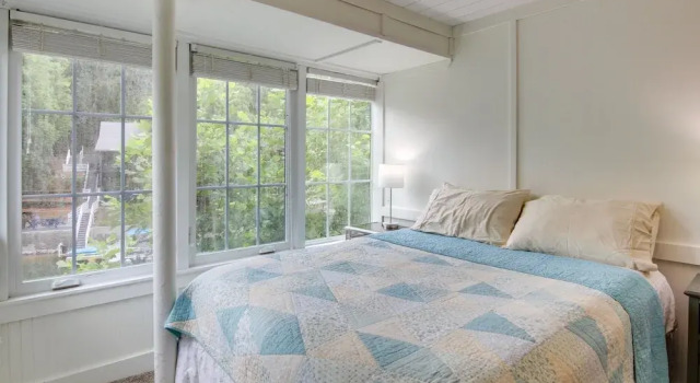 Коттедж Lake Lure Getaway w/ Docks & Scenic Views!