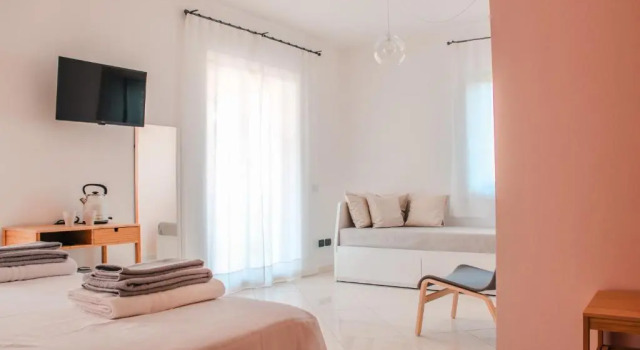 Magna Grecia B&B e Appartamenti, Book Bed and Breakfast Marina di Caulonia Calabria