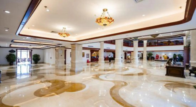 Legaomei Hot Spring Resort Hotel, Rezerwuj Ośrodek wypoczynkowy Hotele 4-gwiazdkowe w Jilin, 4*