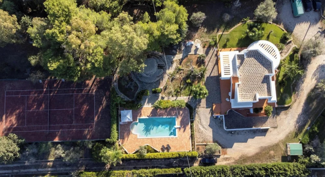 Вилла Standard Villa Menhir with pool garden and tennis - Happy Rentals
