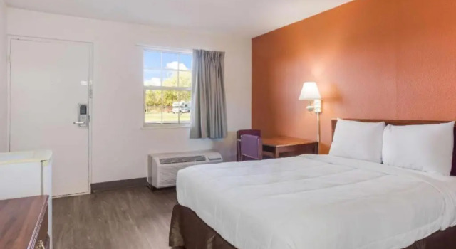 Номер Standard Happy Stay Inn Madisonville I-69 By OYO