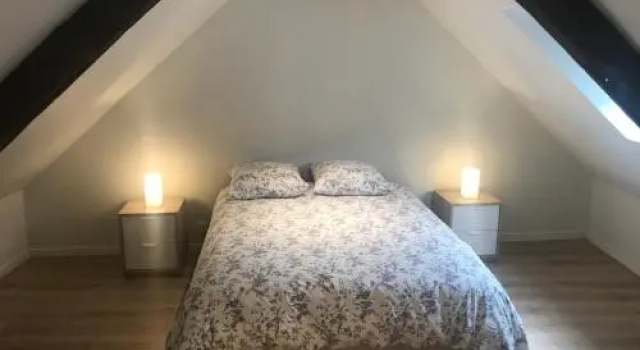 Maison Centre Bayeux 5 Chambres 10 Personnes, Забронировать Отель Байе D-day Beaches, рядом с Британское военное кладбище Байё