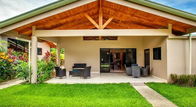 Вилла Comfort Hidden Palms