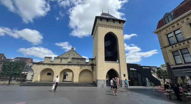 Апартаменты Valkenburg Apartment Near City Centre