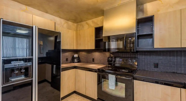 Amazing Two Bedroom Apartments Ocean view- Miami Beach, Забронировать Апартаменты/квартира Южный пляж Майами-Бич, рядом с Театр исполнительских искусств Джеки Глисона