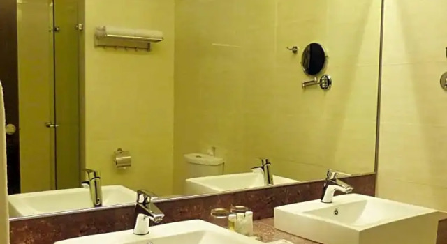 O podwyższonym standardzie pokój Ixora Hotel Penang