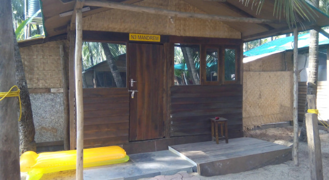Cafe Del Mar Beach Bungalows, Buchen Sie Villa Villen in Süd-Goa, Villa