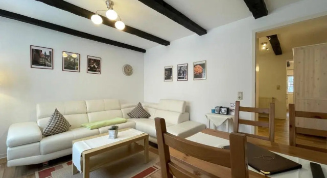 Apartment No10, Prenota Appartamento Hotel a Garz con parcheggio, Parcheggio