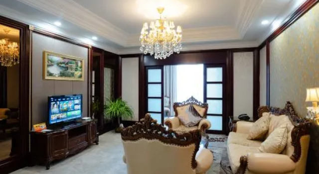 Deluxe suite Riverside Hotel