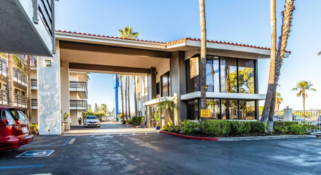 Comfort Inn North Anaheim