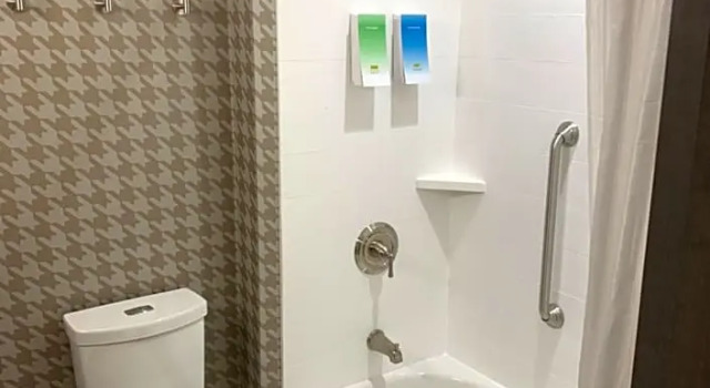Studio Suite Hearing Accessible Home2 Suites By Hilton Charlotte Uptown