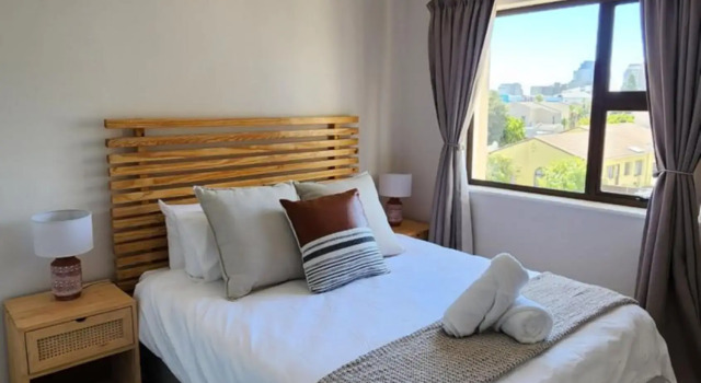 Sunny 2 bedroom apartment in Blouberg Beachfront