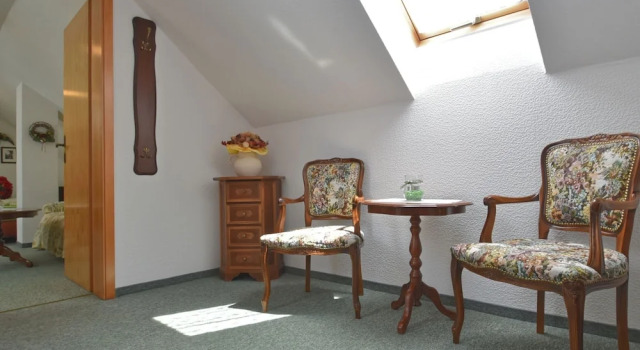 Sophisticated Holiday Home With Garden, Buchen Sie Ferienhaus Villen in Grabfeld, Villa