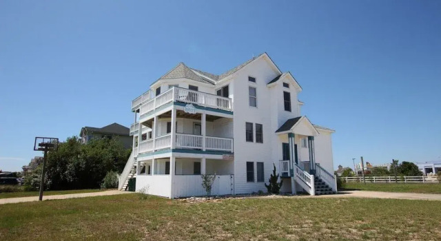 Cloud Nine - 7 Br Home