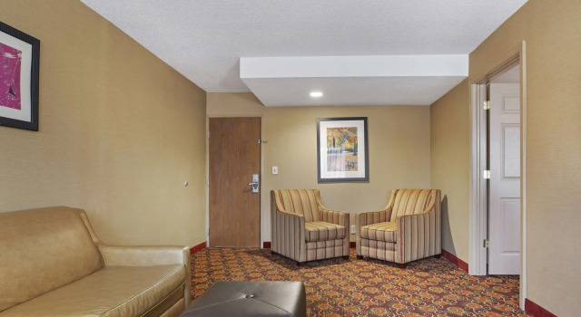 Двухместный люкс Best Western The Inn at Sharon - Foxboro