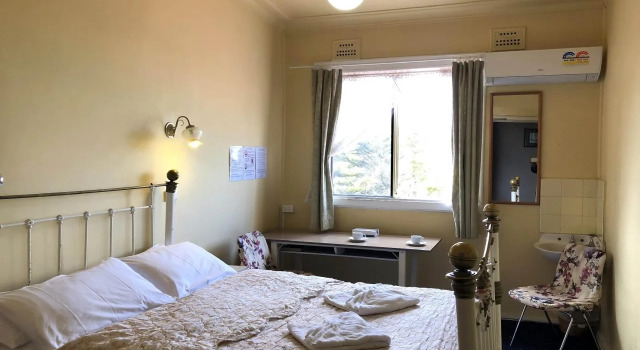 The Clarendon Motel Katoomba, Забронировать Мотель Отели Катумбы 3 звезды, рядом с Каскады Леуры, 3*