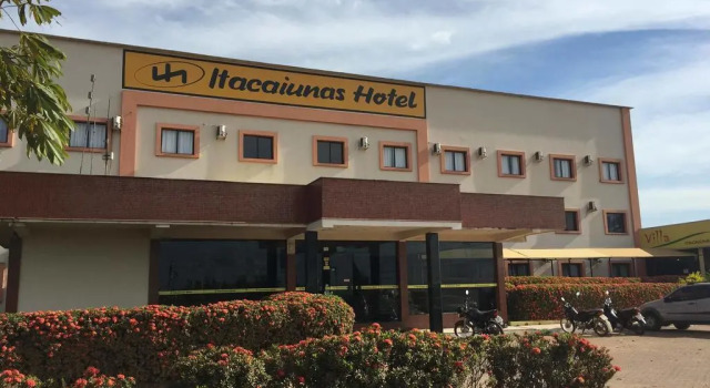 Itacaiunas Hotel, Prenota Hotel Hotel a Northern Brazil con piscina, Piscina