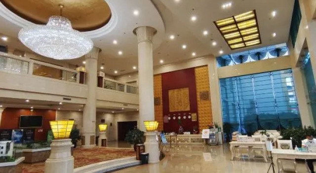 Yongren Hotel, Prenota Hotel Yongren Yunnan