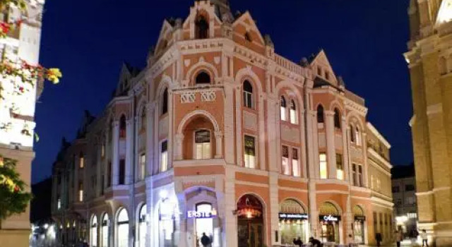 Downtown Hostel Novi Sad, Забронировать Хостел Хостелы Нови-Сад, рядом с Museum of Vojvodina, Хостел