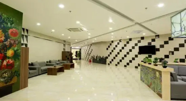 Yantai Venice Fashion Theme Hotel, Забронировать Отель Фушань Яньтай