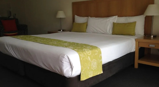 Ramada Resort Flynns Beach, Забронировать Курортный отель Отели Порт-Маккуори 4 звезды, рядом с Oxley Beach, 4*