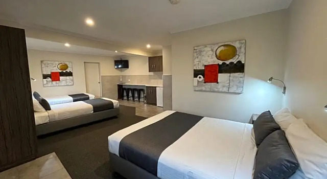 Трёхместный номер Superior с красивым видом из окна Ryley Motor Inn