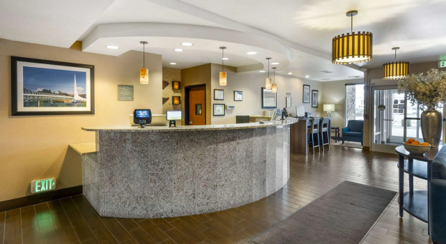 Comfort Suites Redding - Shasta Lake, Đặt Khách sạn Khách sạn ở Redding có hồ bơi, Hồ bơi
