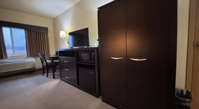 AmericInn by Wyndham Monmouth, Забронировать Отель Отели Иллинойс 3 звезды, 3*